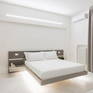 Excelsior Station Suite